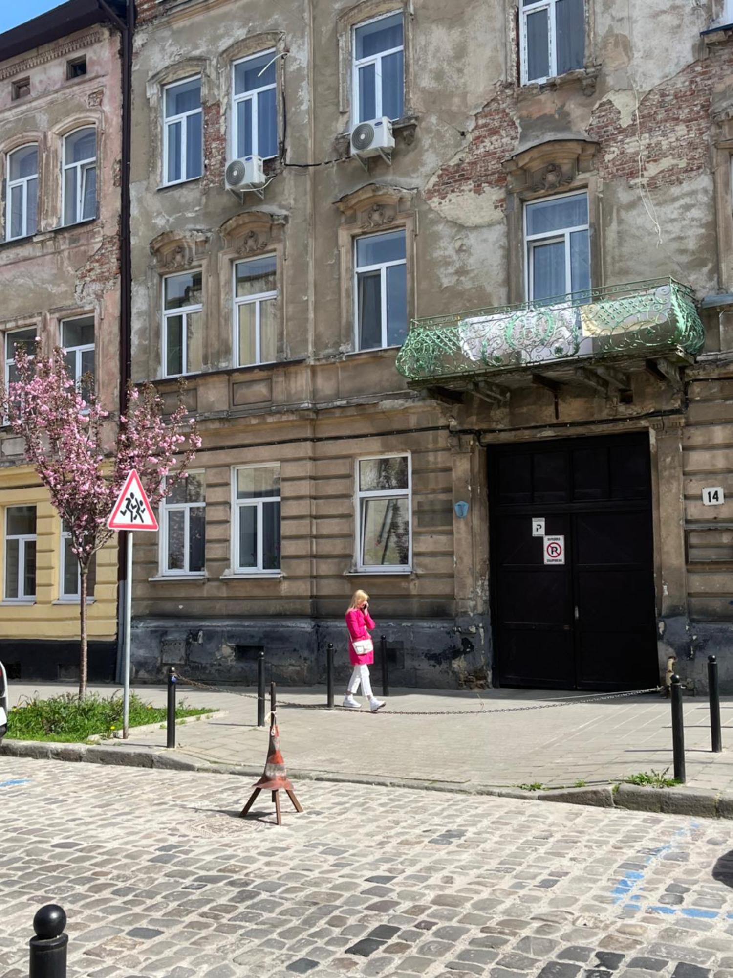 Medova Apartments Lviv Exteriör bild